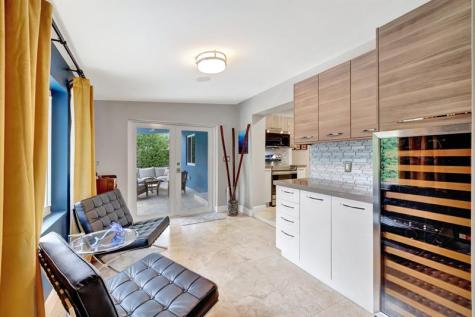 201 NE 28th Court Wilton Manors FL 33334