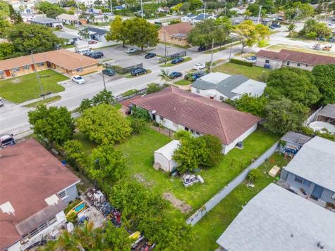 5720 Flagler Street Hollywood FL 33023