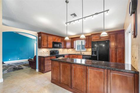 1443 Banyan Circle Pompano Beach FL 33069