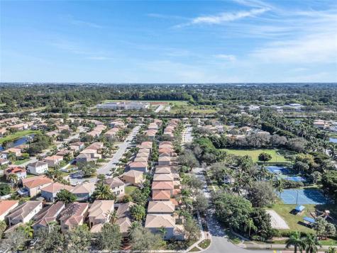 5045 Northern Lights Drive Greenacres FL 33463