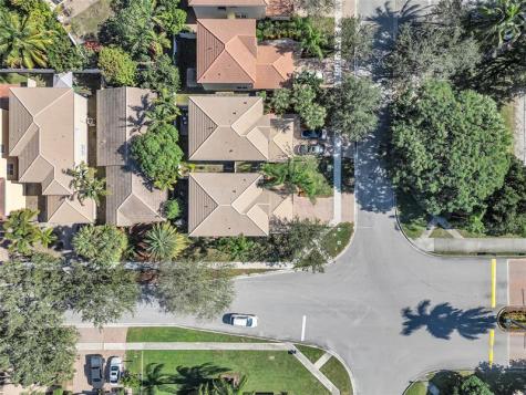5045 Northern Lights Drive Greenacres FL 33463