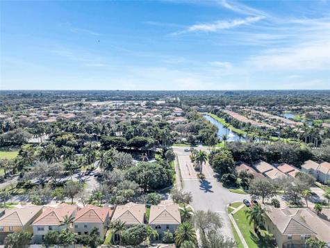5045 Northern Lights Drive Greenacres FL 33463