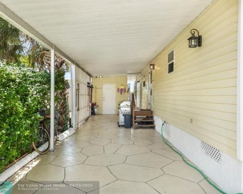 3008 SW 54th Street Fort Lauderdale FL 33312