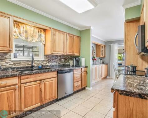 3008 SW 54th Street Fort Lauderdale FL 33312