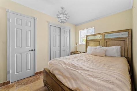 2757 NE 14th Avenue Wilton Manors FL 33334