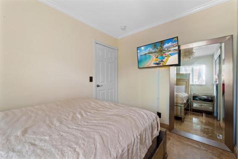 2757 NE 14th Avenue Wilton Manors FL 33334