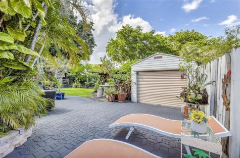 3171 NW 69 Court Fort Lauderdale FL 33309