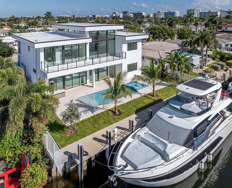 2612 NE 4th Street Pompano Beach FL 33062