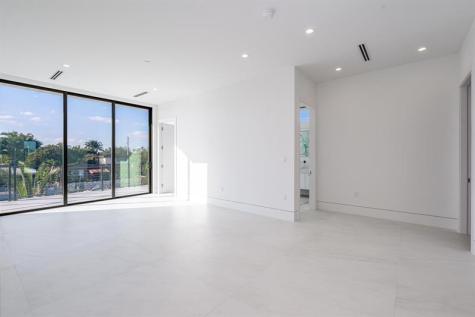 2612 NE 4th Street Pompano Beach FL 33062