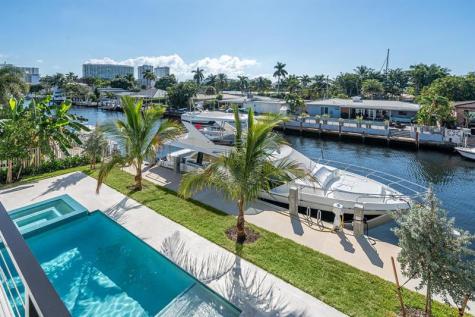 2612 NE 4th Street Pompano Beach FL 33062