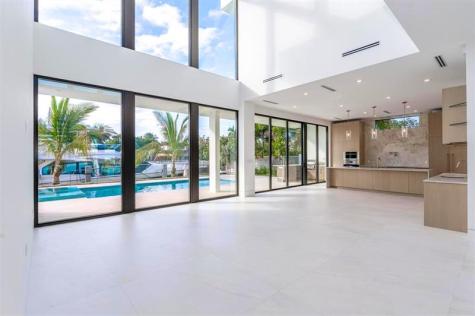 2612 NE 4th Street Pompano Beach FL 33062