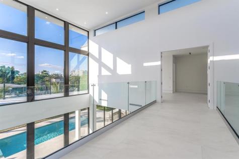 2612 NE 4th Street Pompano Beach FL 33062