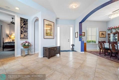 1236 Bay View Way Wellington FL 33414