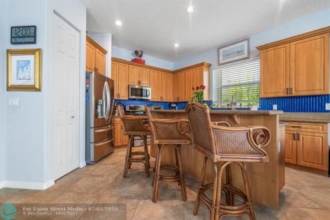 1236 Bay View Way Wellington FL 33414