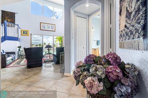1236 Bay View Way Wellington FL 33414