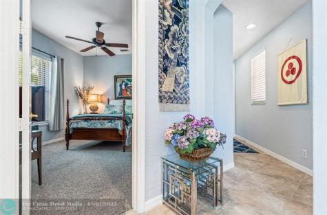 1236 Bay View Way Wellington FL 33414