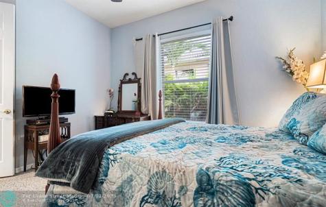1236 Bay View Way Wellington FL 33414