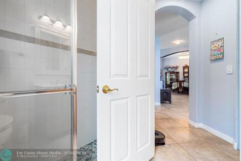 1236 Bay View Way Wellington FL 33414