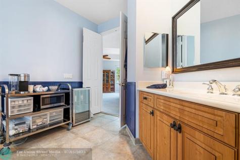 1236 Bay View Way Wellington FL 33414