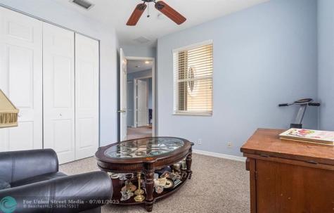 1236 Bay View Way Wellington FL 33414