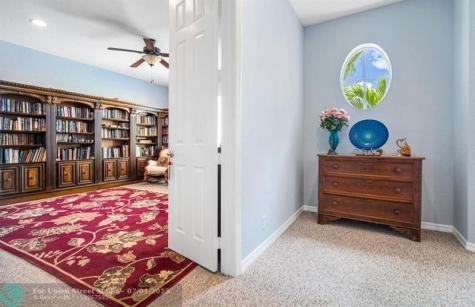 1236 Bay View Way Wellington FL 33414
