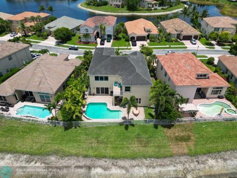 1236 Bay View Way Wellington FL 33414
