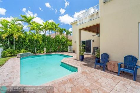 1236 Bay View Way Wellington FL 33414