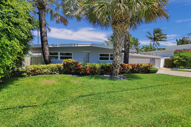 1757 NE 35th Street Oakland Park FL 33334