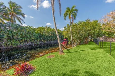 6711 NW 28th Avenue Fort Lauderdale FL 33309