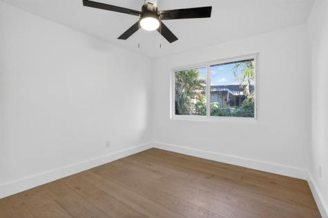 621 SE 1st Street Hialeah FL 33010