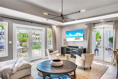 166 Royal Palm Drive Fort Lauderdale FL 33301