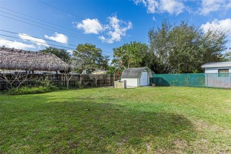 7090 Scott Street Hollywood FL 33024