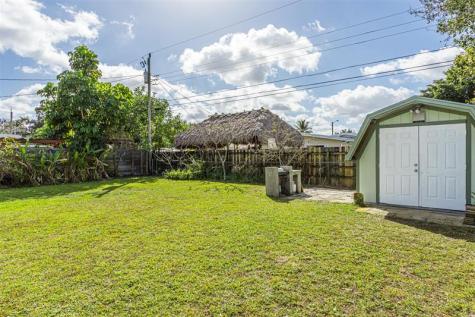 7090 Scott Street Hollywood FL 33024