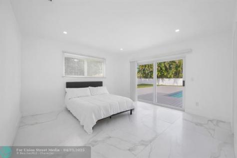 19930 NE 20th Court Miami FL 33179