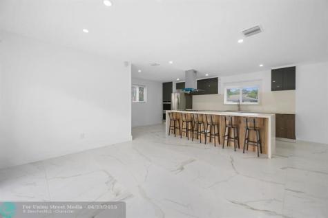 19930 NE 20th Court Miami FL 33179