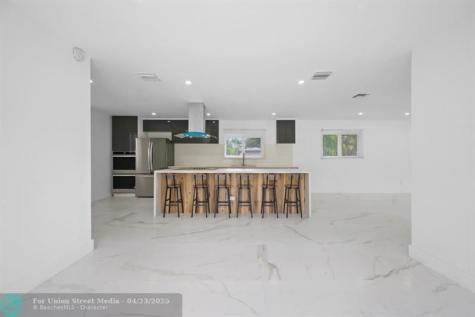 19930 NE 20th Court Miami FL 33179