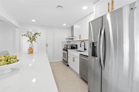 1710 SW 1st Avenue Pompano Beach FL 33060