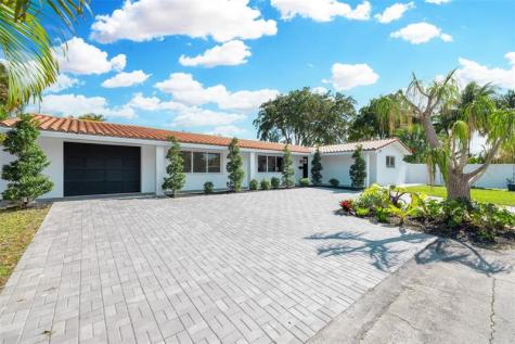 1710 SW 1st Avenue Pompano Beach FL 33060