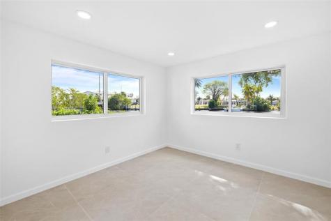 1710 SW 1st Avenue Pompano Beach FL 33060
