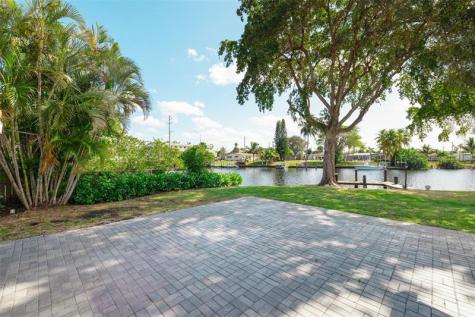 1710 SW 1st Avenue Pompano Beach FL 33060