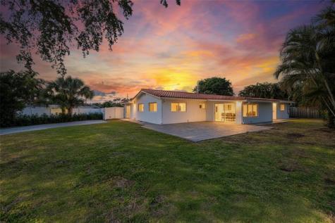 1710 SW 1st Avenue Pompano Beach FL 33060
