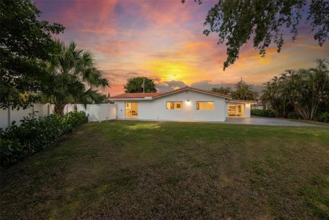 1710 SW 1st Avenue Pompano Beach FL 33060