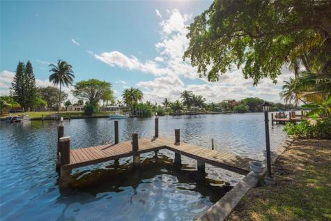 1710 SW 1st Avenue Pompano Beach FL 33060