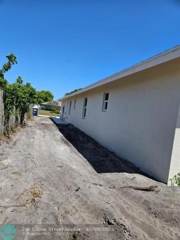 1908 SW Americana Street Port St Lucie FL 34953
