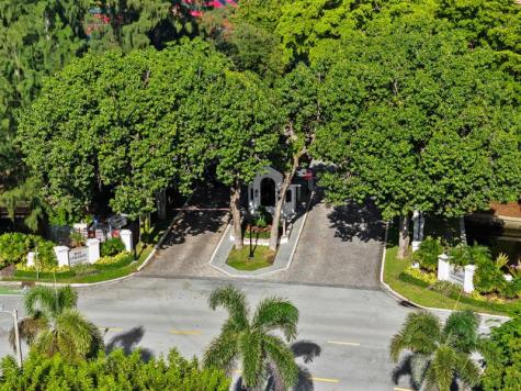 70 N Compass Drive Fort Lauderdale FL 33308