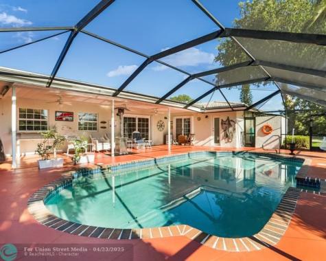 906 NW 83rd Drive Coral Springs FL 33071