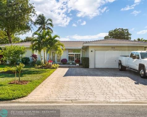906 NW 83rd Drive Coral Springs FL 33071