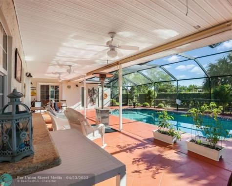 906 NW 83rd Drive Coral Springs FL 33071