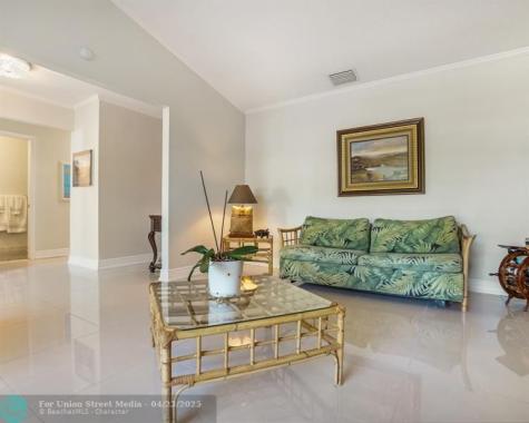906 NW 83rd Drive Coral Springs FL 33071