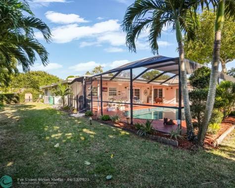906 NW 83rd Drive Coral Springs FL 33071